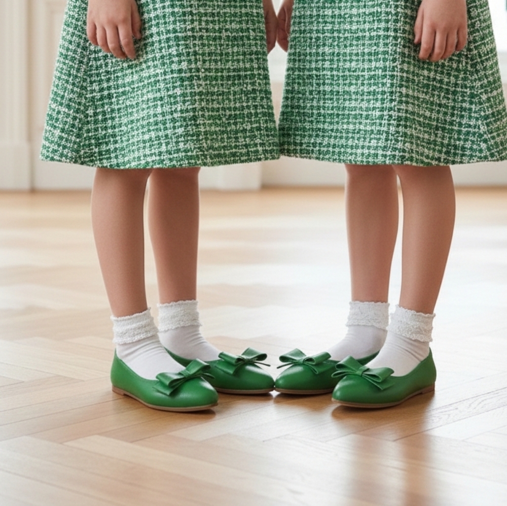 Two Pretty Leather Green Ballet Flats Pointed Toe
